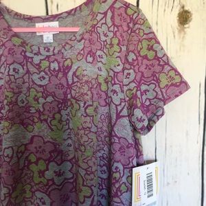 BNWT Lularoe Scarlett Girls 12 perfect for spring!